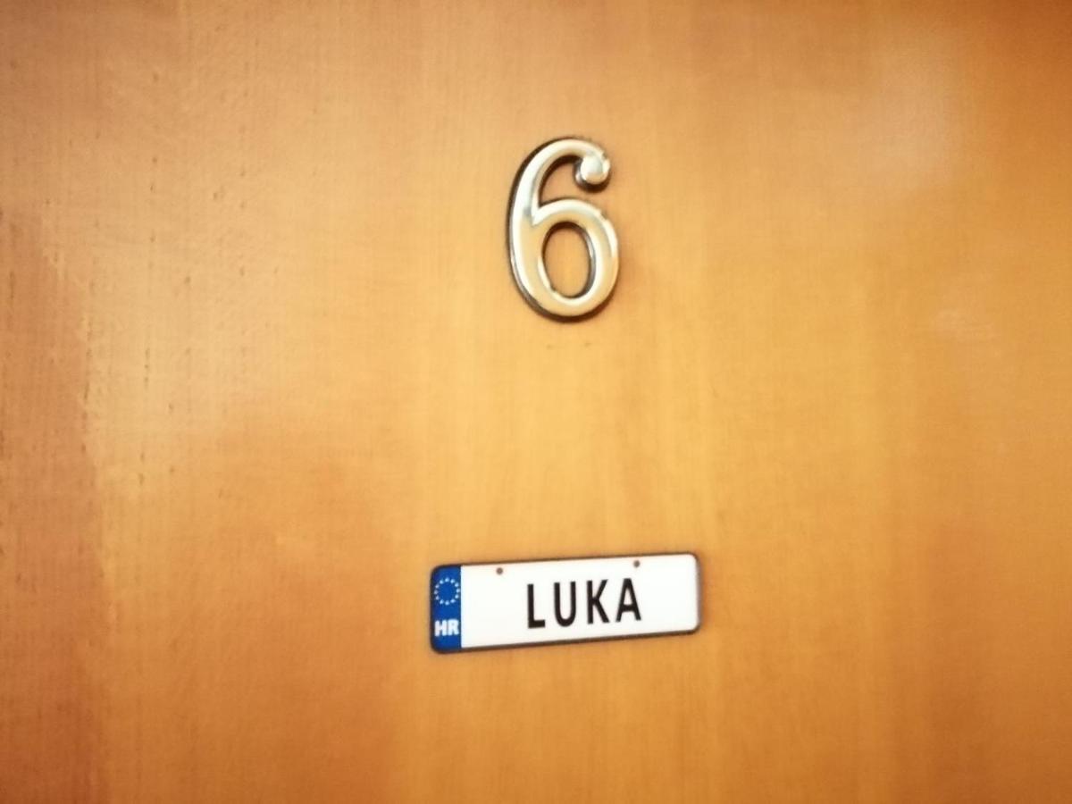 Apartmani Leko Mirjana 巴什卡沃达 外观 照片