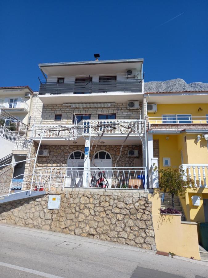 Apartmani Leko Mirjana 巴什卡沃达 外观 照片