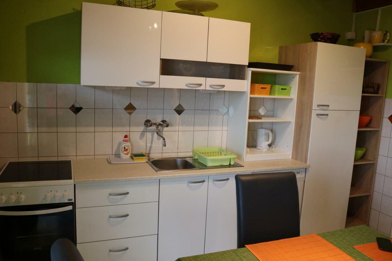 Apartmani Leko Mirjana 巴什卡沃达 外观 照片